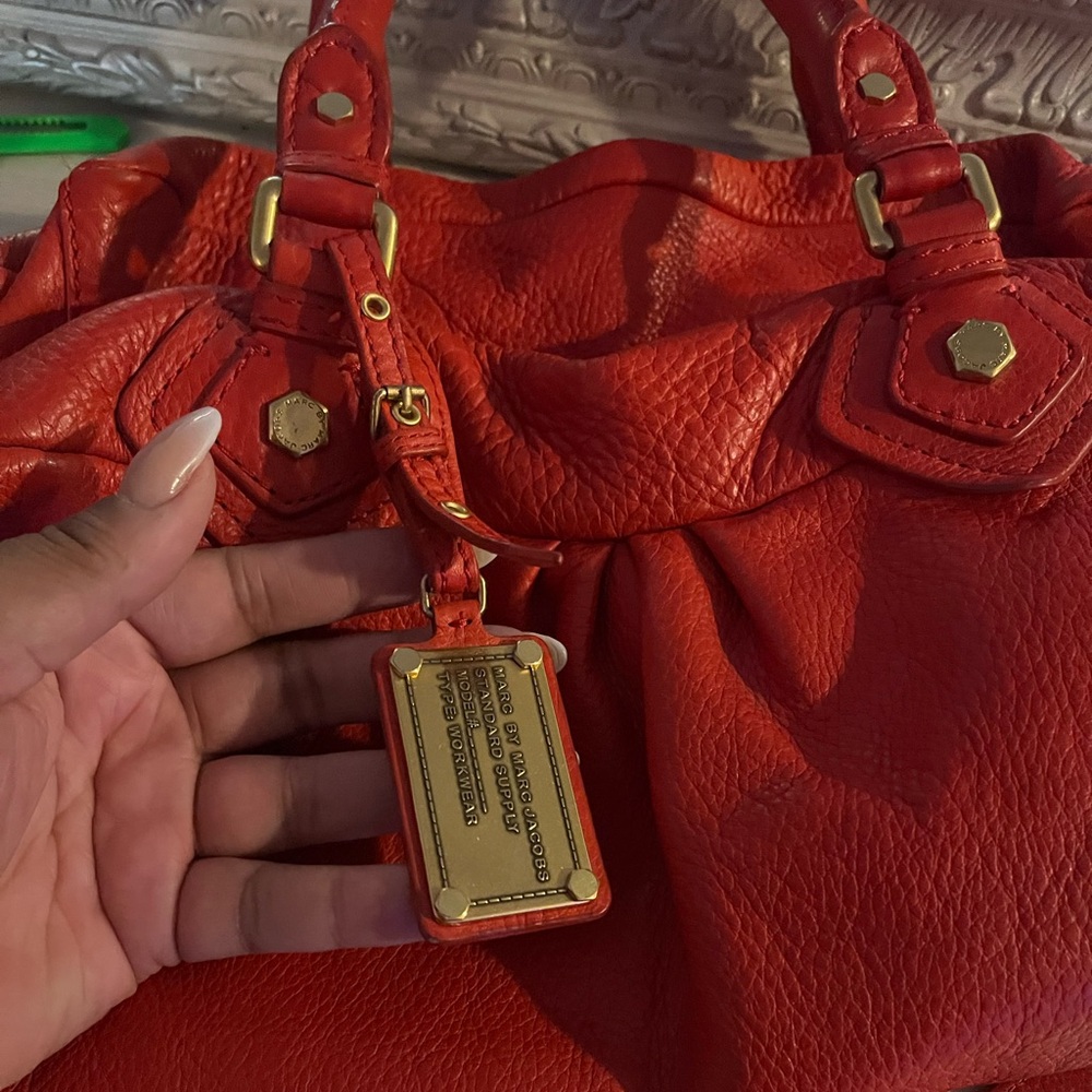 Marc Jacob Red Lipstick must have bag/purse